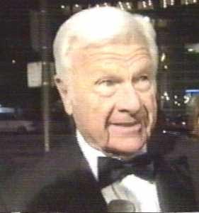 An Older Eddie Albert During a Television Interview
