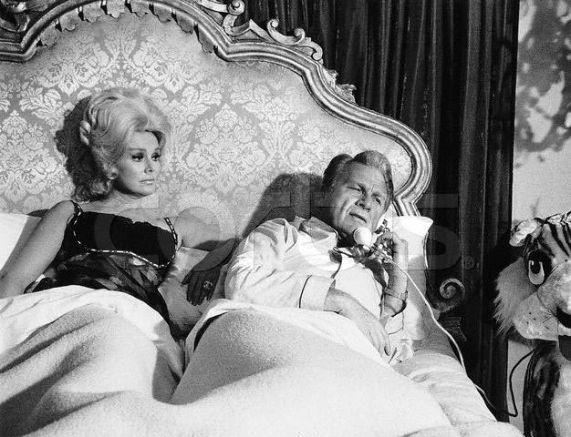 Lisa and Oliver in Bed