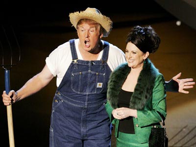 Donald Trump and Megan Mullally sing the Green Acres theme at the 2005 Emmys